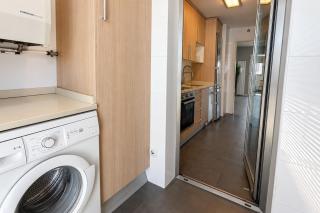 Apartamento con balcón y parking para 6 - 2