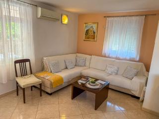 House Lara - 2