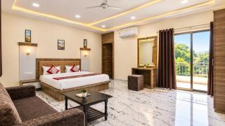 Serenity Hill Resort Near 2Km Fateh Sagar Lake Udaipur - Udaipur - 7