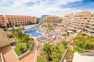 Two bedroom apartment in beachfront complex with pool in Playa de Las Américas. - 6