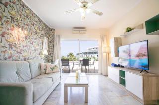 Apartment in beachfront complex in El Duque area, Costa Adeje - 5