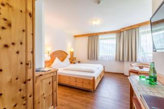Hotel Riedl im Zillertal - 1