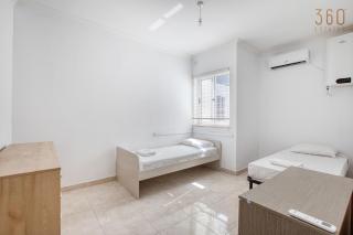 Penthouse with Terrace and Country Views Zebbug - 6