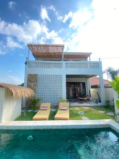 Blue Coconut Villa - 8