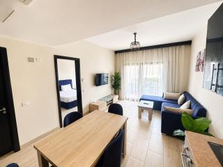 Cozy 1BDR Apt, Aldau Heights 3314 - 1
