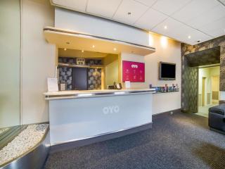Brentwood City Centre Room Stay - 9