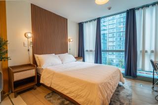 NEW! Cozy & Stylish 350Mbps near Uptown Mall BackHome1 - 6