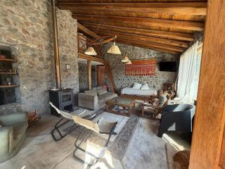 Hermosa casa de Piedra - 0