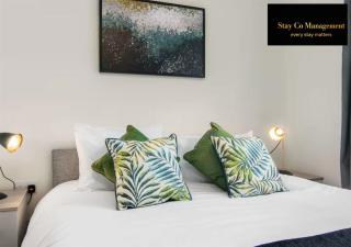 Lyter Living Oxford - 2 Bed House with Parking in Botley - 2