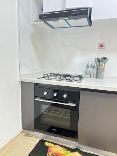 The Marina Luxe 2BR with DSQ in Westlands with Rooftop Pool and Gym - 6
