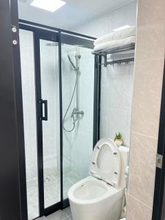 The Marina Luxe 2BR with DSQ in Westlands with Rooftop Pool and Gym - 2