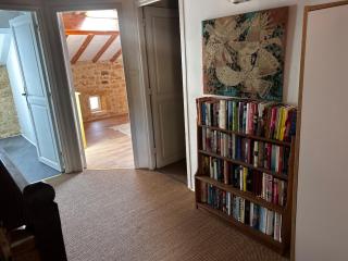 Quiet country getaway, creative haven - 1