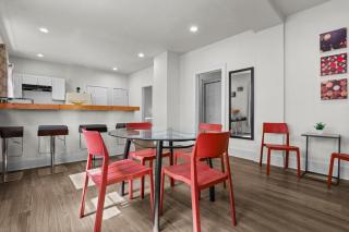 Cozy Detroit Duplex | 3BR Sleeps 6 Near Downtown - 9