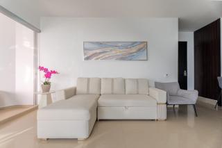 Remodeled and luxurious oceanfront apartment - 6