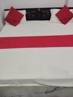 Roister inn home stay - 0
