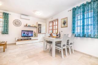 House Tia - 4