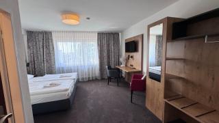 Hotel Dreieich - 1