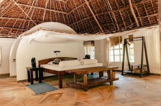 Emayani Beach Lodge - 8