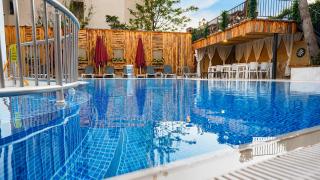 Side Meryam Suit Deluxe Hotel - 5