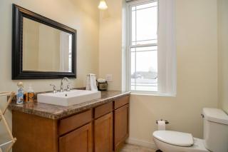 203 Studio Near Downtown Indy - 5
