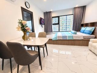Shi House 6 - Studios Glory Height Vinhomes Q9 - 6