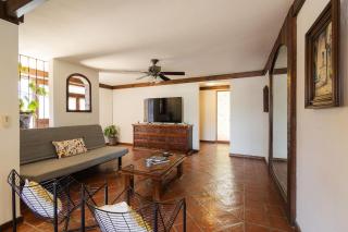 Casona Azul | Terraza + Grupos + Lavadora - 5