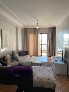 Appartement moderne, vue piscine - 8