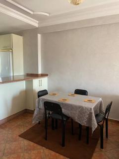 Appartement moderne, vue piscine - 1