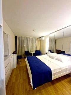 Apartment mit Meerblick - Batoumi - 0