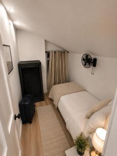 Medway Central Sleeps 5 Pool Table Parking - 7