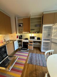 A bright three-room apartment by the sea and the city center! - 2