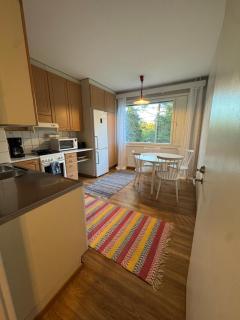 A bright three-room apartment by the sea and the city center! - 4