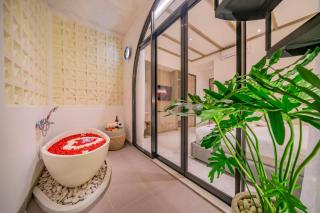 3BR villa - pool, BBQ & garden views - GF1 by TROPICALLY - 2