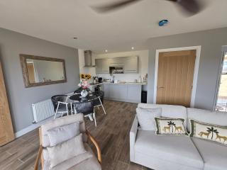 Bryn Bach Views - 6