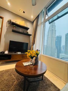 Sky Suites KLCC by Cozy Suites - 4