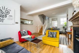 Stunning 4 Bedroom Home w/Garden in Fulham - 0