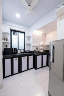 Calisto 2BHK Khar W - 7