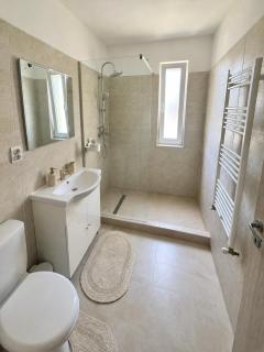 Minimalist urban stay - 4