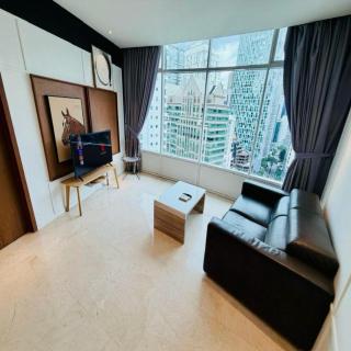 Sky suites klcc by star light - 5