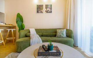 One bedroom Apartment Near the Airport Gym and Pool Available - 6