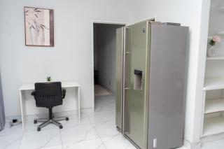 Newly renovated 2 bed apartment - 2393 - 5