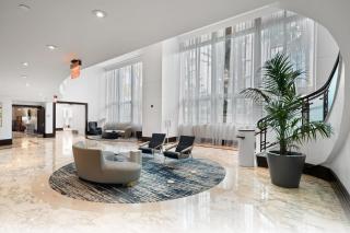 FontaineBleau Miami Beach Tresor Private Luxury Suites - 3