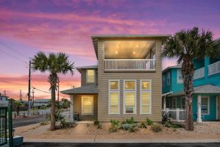 Palm Sun Daze Village Walk - 6