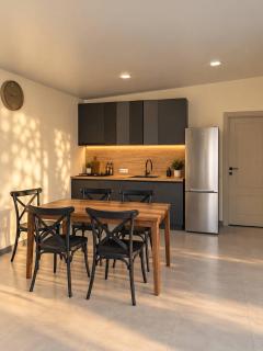 Private Modern Villa with Pool & BBQ Stone Hill Garden - 6