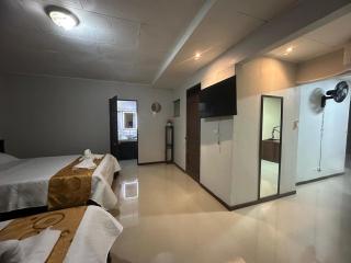 Sunrise House - 7
