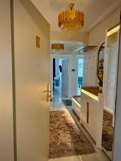 Luxury Apart S - Netflix , Terrace & Free Parking - 6