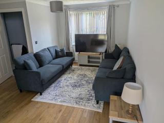 Comfortable professional and family home - 0
