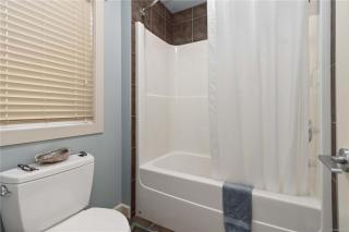 Discovery Townhouse - Pet Friendly - 1