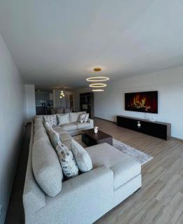 Velmora House - 3