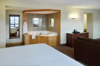 Greenwood Inn & Suites - Corner Brook - 1